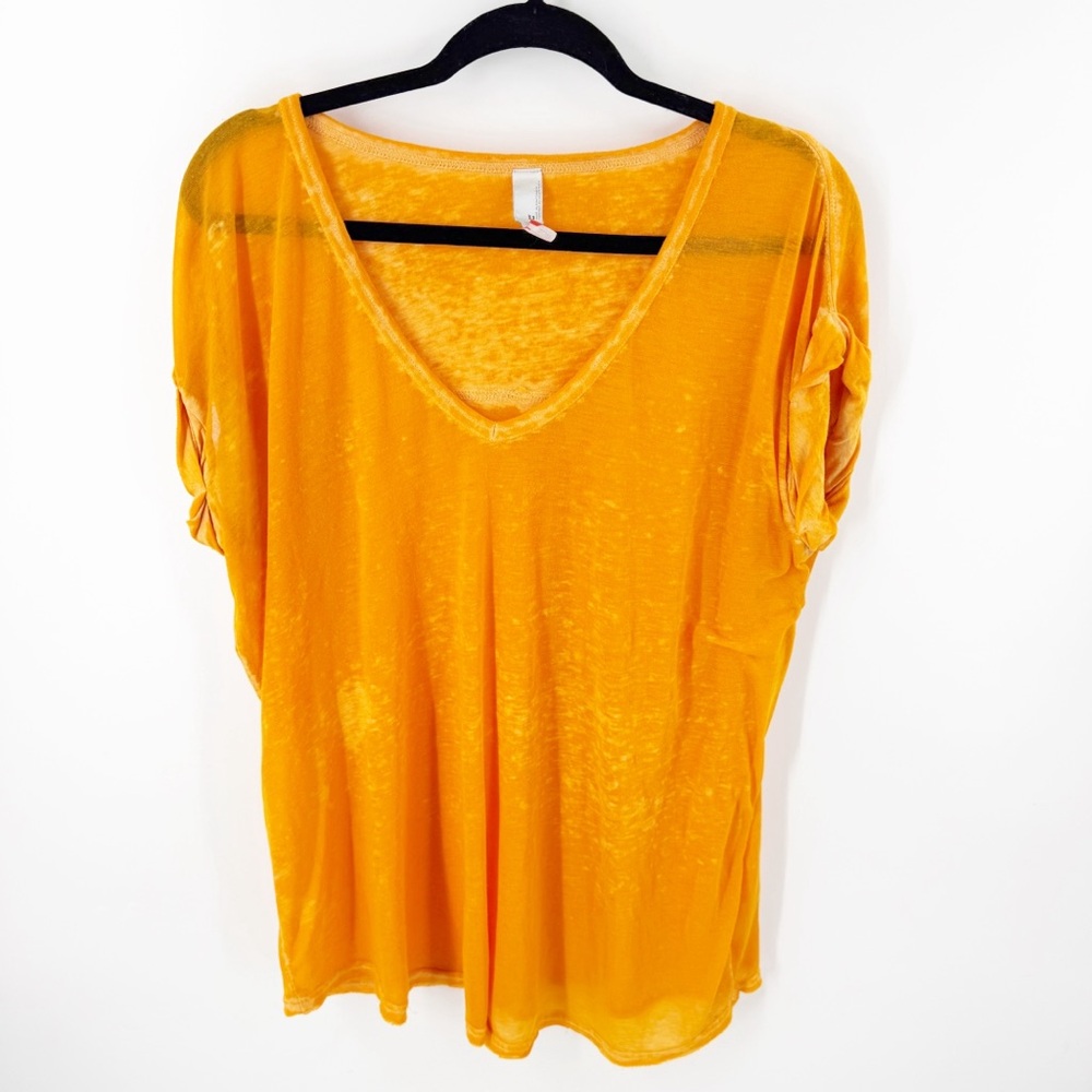 ✅ FREE PEOPLE BEACH KEEP ME BURNOUT ORANGE V-Neck Women's Top SIZE MEDIUM